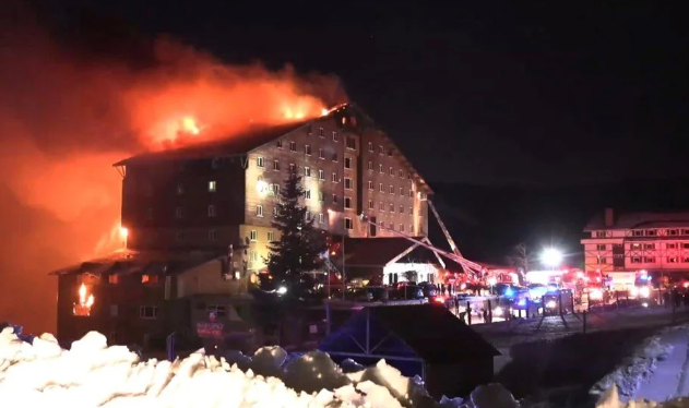 Kartalkaya’da yanan otel ne zaman yıkılacak? DMM’den açıklama geldi
