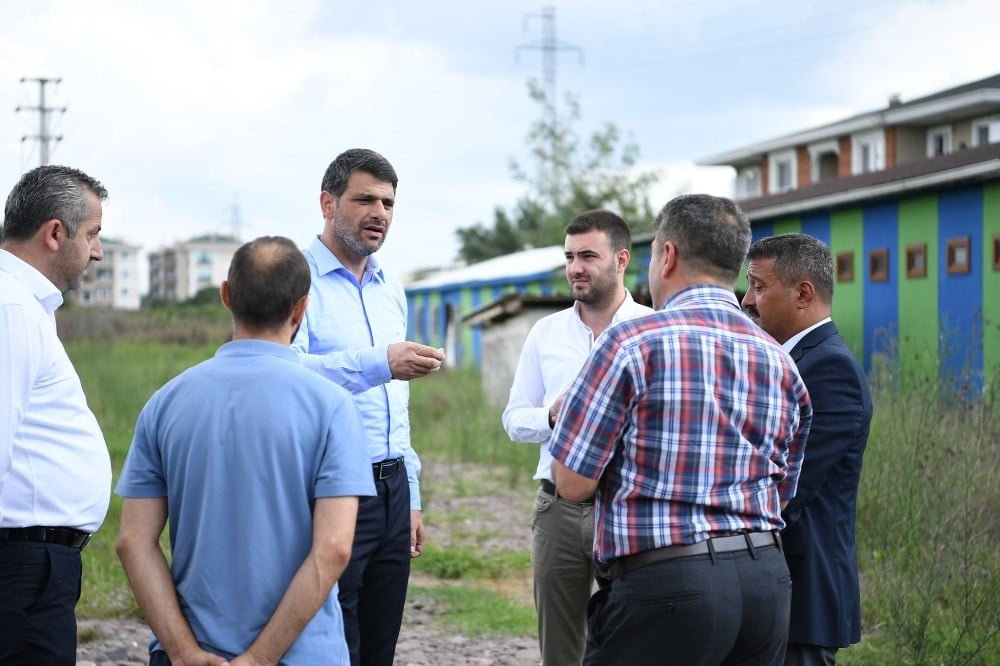 Kartepe Ataevler’de çevre çalışmaları sürüyor 
