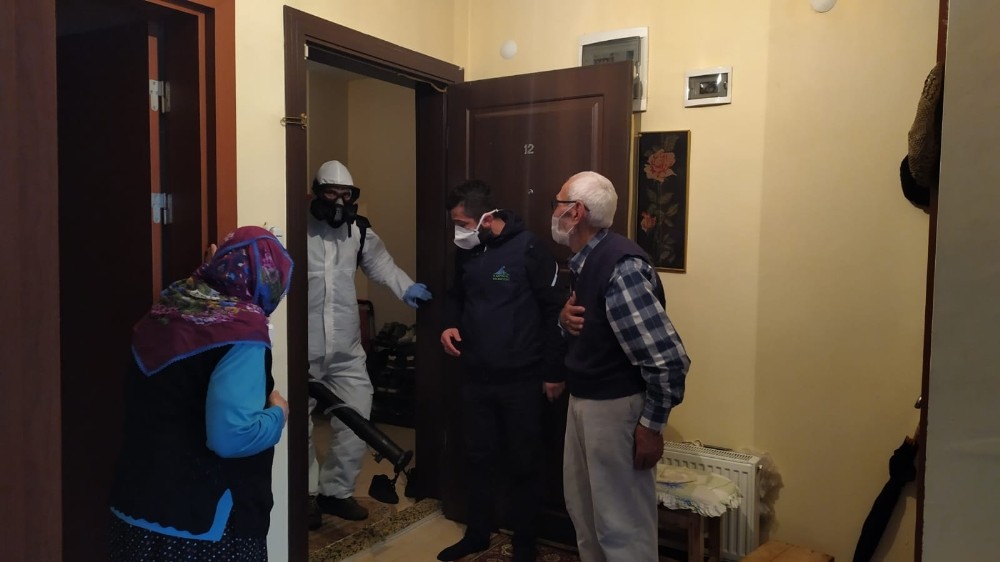 Kartepe’de 60 yaş üstüne özel önlemler 