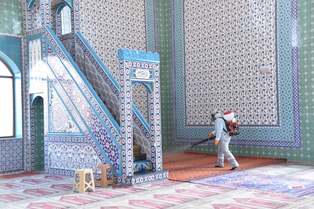 Kartepe’de dezenfekte çalışmaları sürüyor 