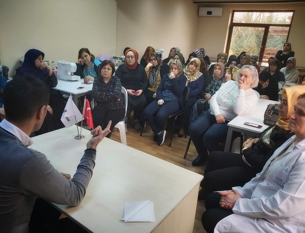 Kartepe’de kanser farkındalığı 