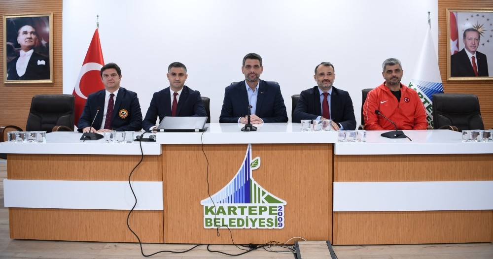 Kartepe’de Karate Şampiyonası başladı 