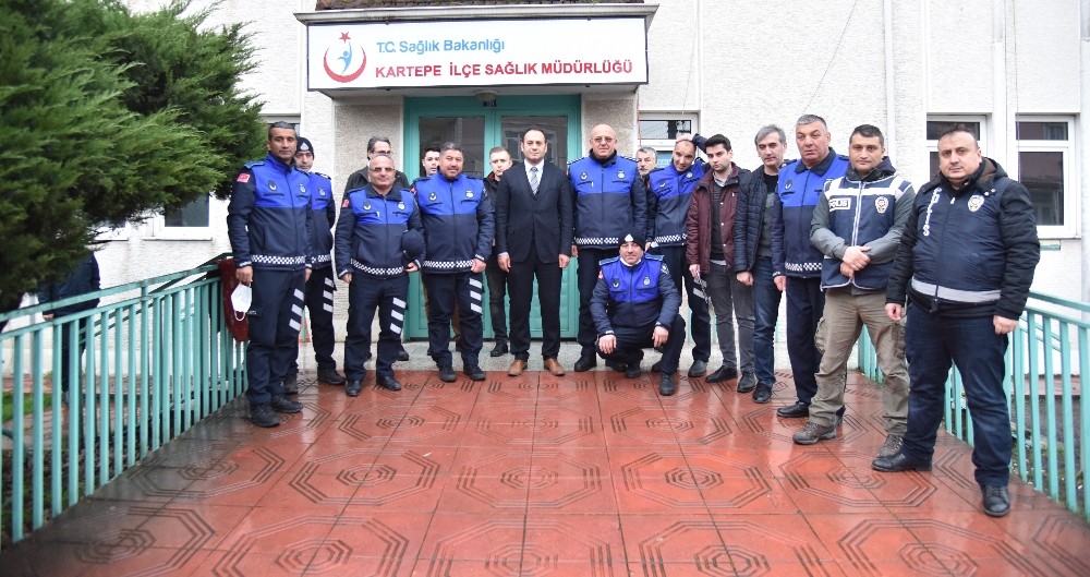 Kartepe’de virüse karşı ev denetimleri sürüyor 