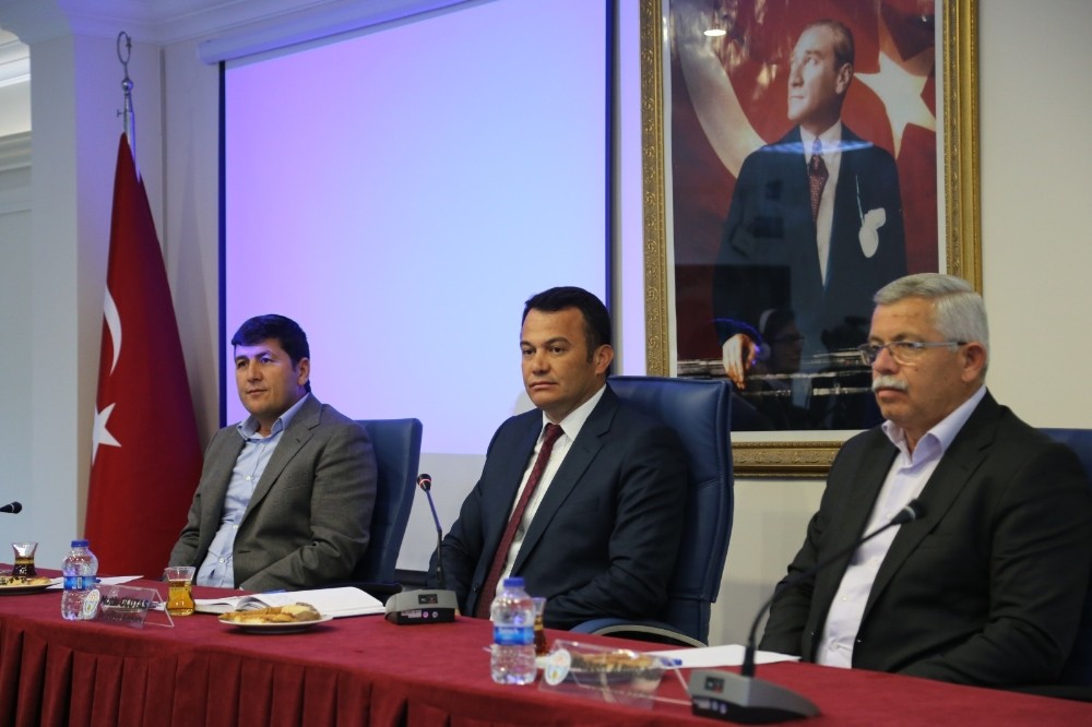 Kaş Belediyesi Mart ayı meclisi yapıldı 