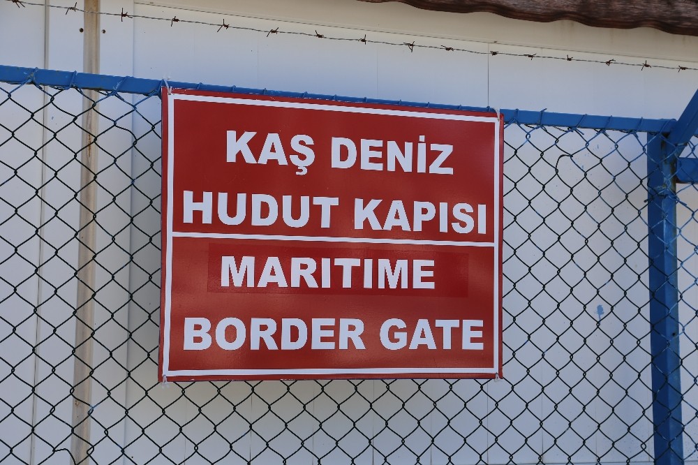 Kaş-Meis Adası deniz seferleri durduruldu 