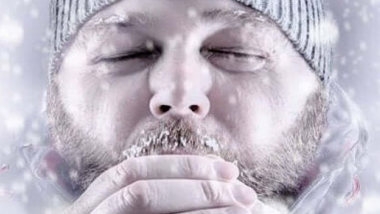 Soğuk havalarda kas ve eklem ağrıları olmaması için dikkatli giyinmeliyiz?