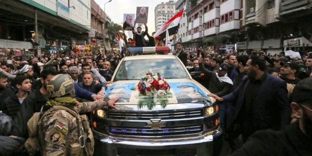 Kasım Süleymani'nin cenazesindeki o isim dikkat çekti