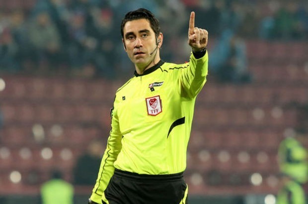 Kasımpaşa-Fenerbahçe maçının VAR’ı Koray Gençerler oldu 