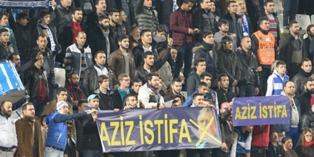 Kasımpaşa tribününde ilginç pankart