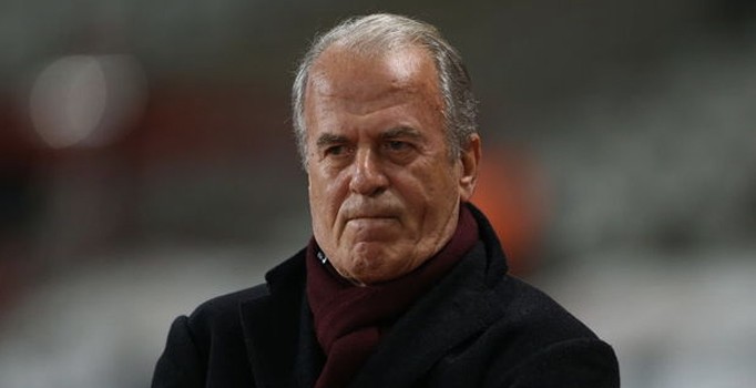 Kasımpaşa'da Mustafa Denizli dönemi resmen başladı