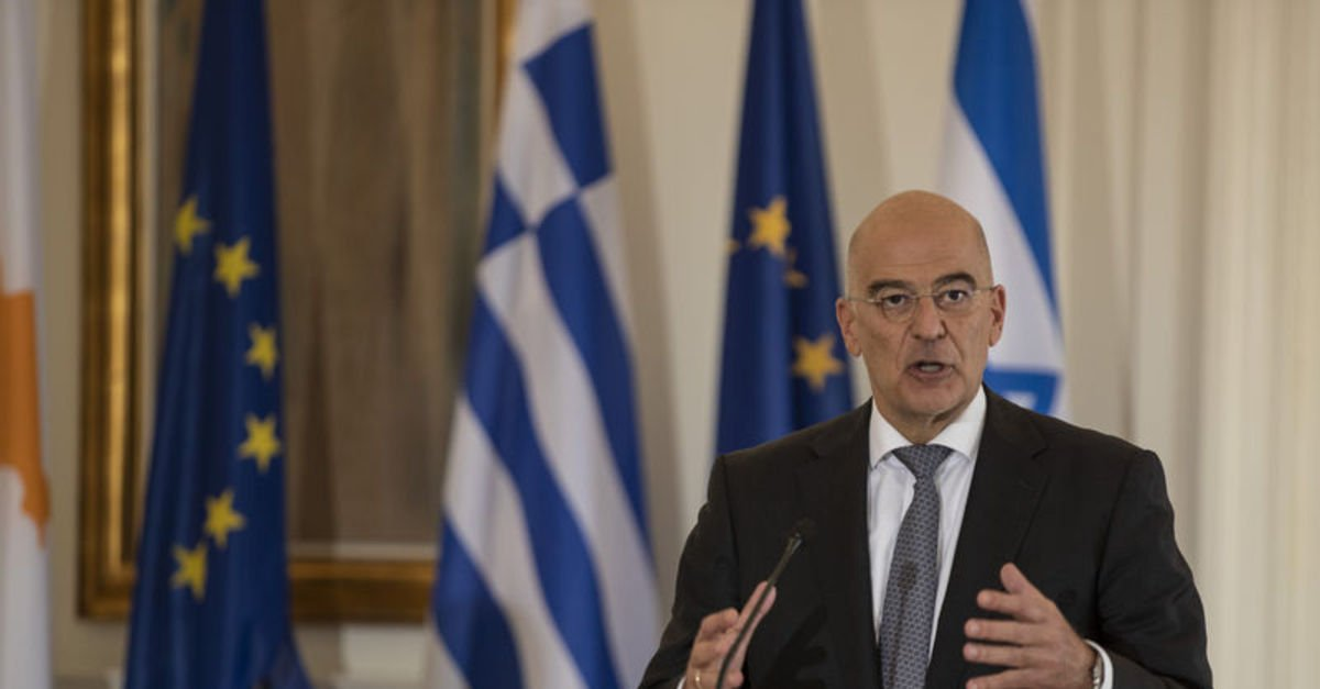 Kaşınma, yoksa çok fena kaşırız! Haddini bil ulan edepsiz