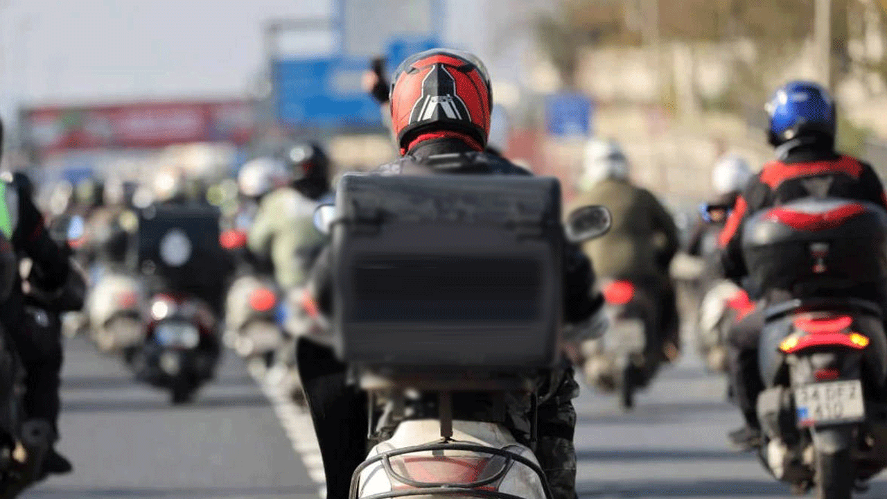 Kask artık yeterli değil! Motorculara yeni şartlar geliyor