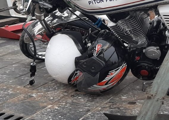 Kask hayat kurtardı 