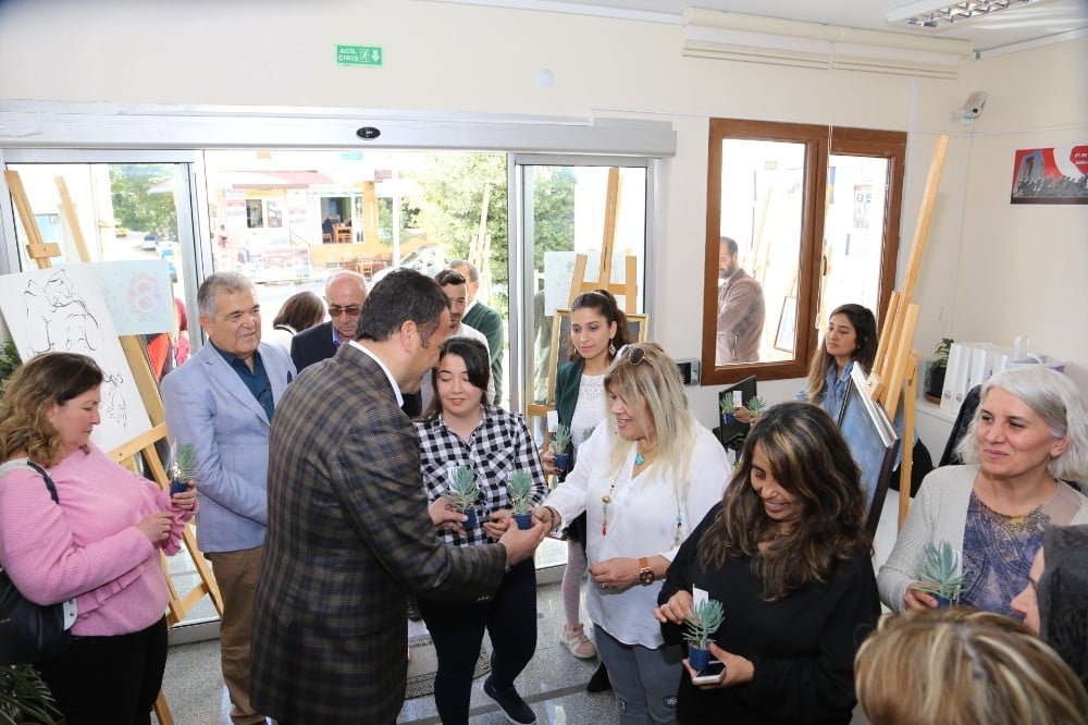 Kaş’ta Dünya Kadınlar Günü kutlaması 