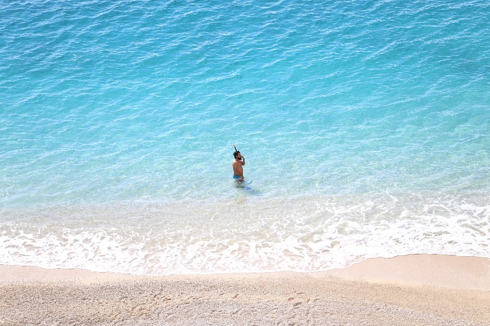 Kaş’ta şubat ayında deniz keyfi 
