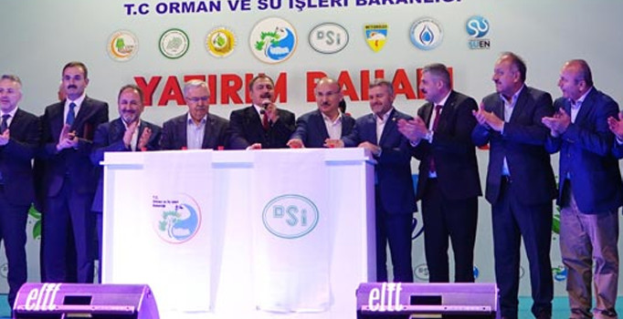 Kastamonu’da 188 milyon TL değerindeki 6 tesisin temeli, sahur vakti atıldı