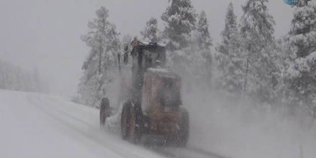 Kastamonu’da 781 köy yolu ulaşıma kapalı