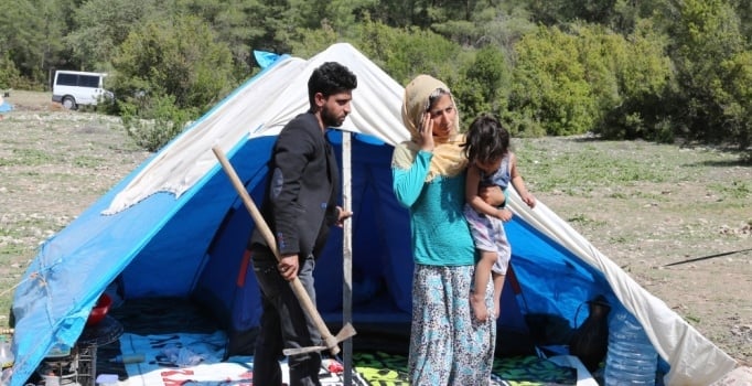 Kastamonu'da aile dramı: Salep parasıyla yaşama tutunuyor