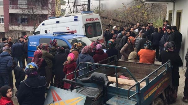O ilimizde hırsızlık için girdikleri evde gelin ve kaynanasını öldürdüler