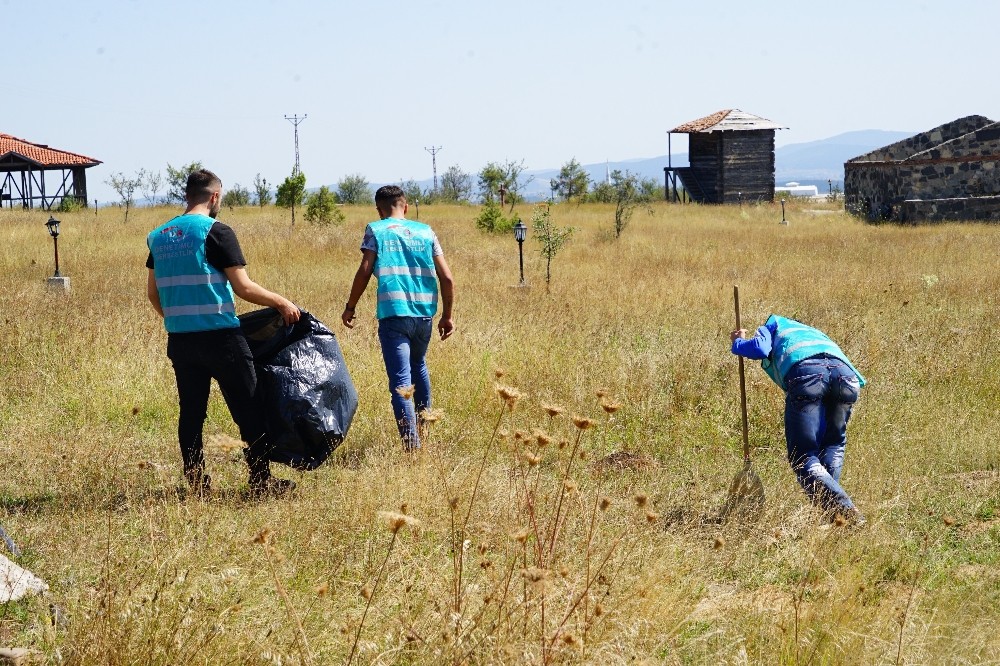 Kastamonu’da hükümlüler kültür köyünü temizledi 