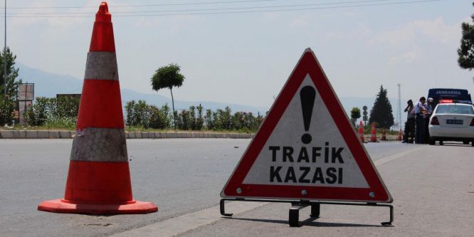 Kastamonu'da otomobil devrildi... Yaralılar var