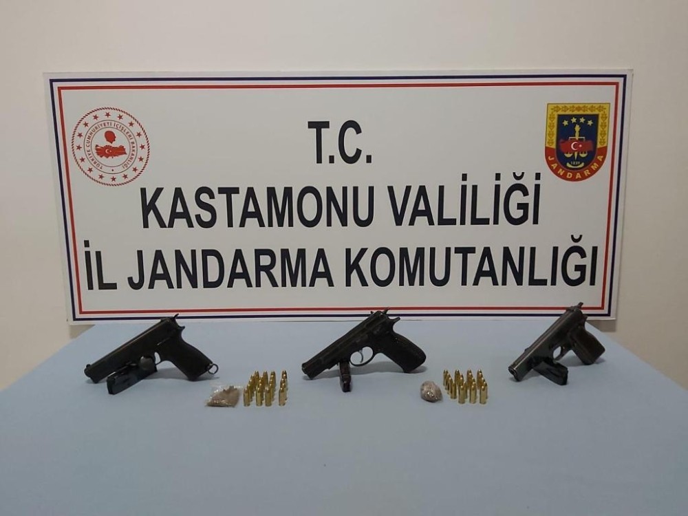 Kastamonu’da skunk uyuşturucu maddesi yakalandı 