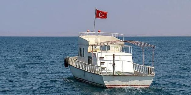 Kastamonu'da tekneyle açıldığı denizde kaybolan kişiyi...