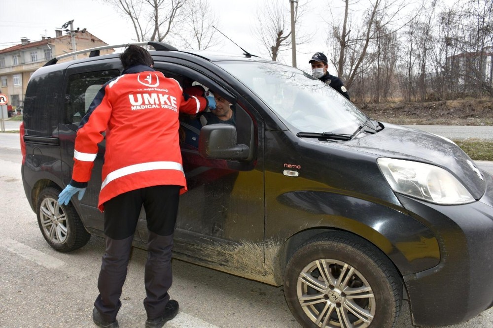 Kastamonu’nun giriş ve çıkışlarında kontroller arttırıldı 