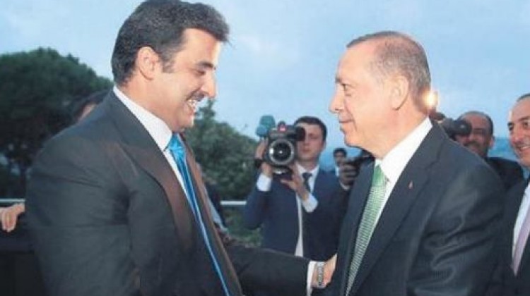 Katar FETÖ'cüleri sınır dışı etti!