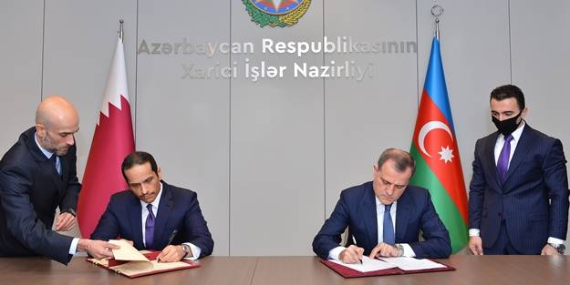 Katar ile Azerbaycan'dan vize kararı