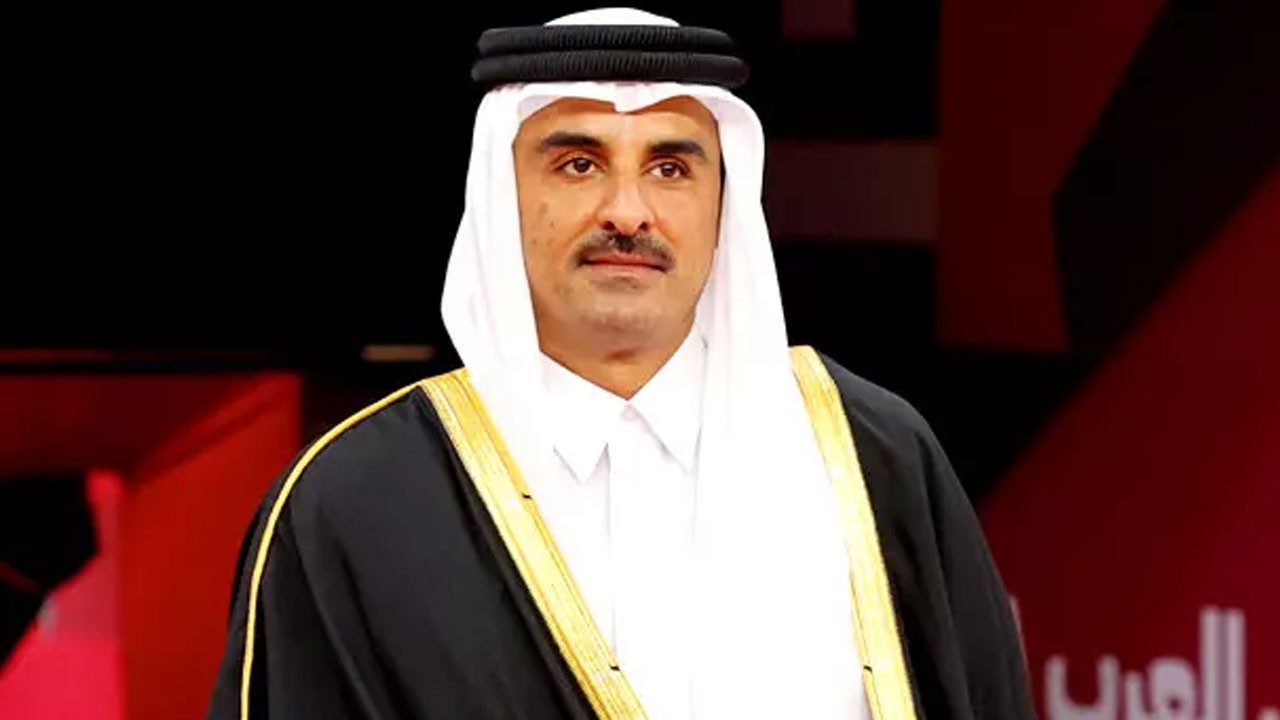 Katar Şeyhi Al Sani'den anayasa çağrısı