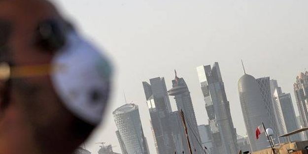 Katar'da koronavirüs vaka sayısı ile ölü sayısı arasında çarpıcı fark!