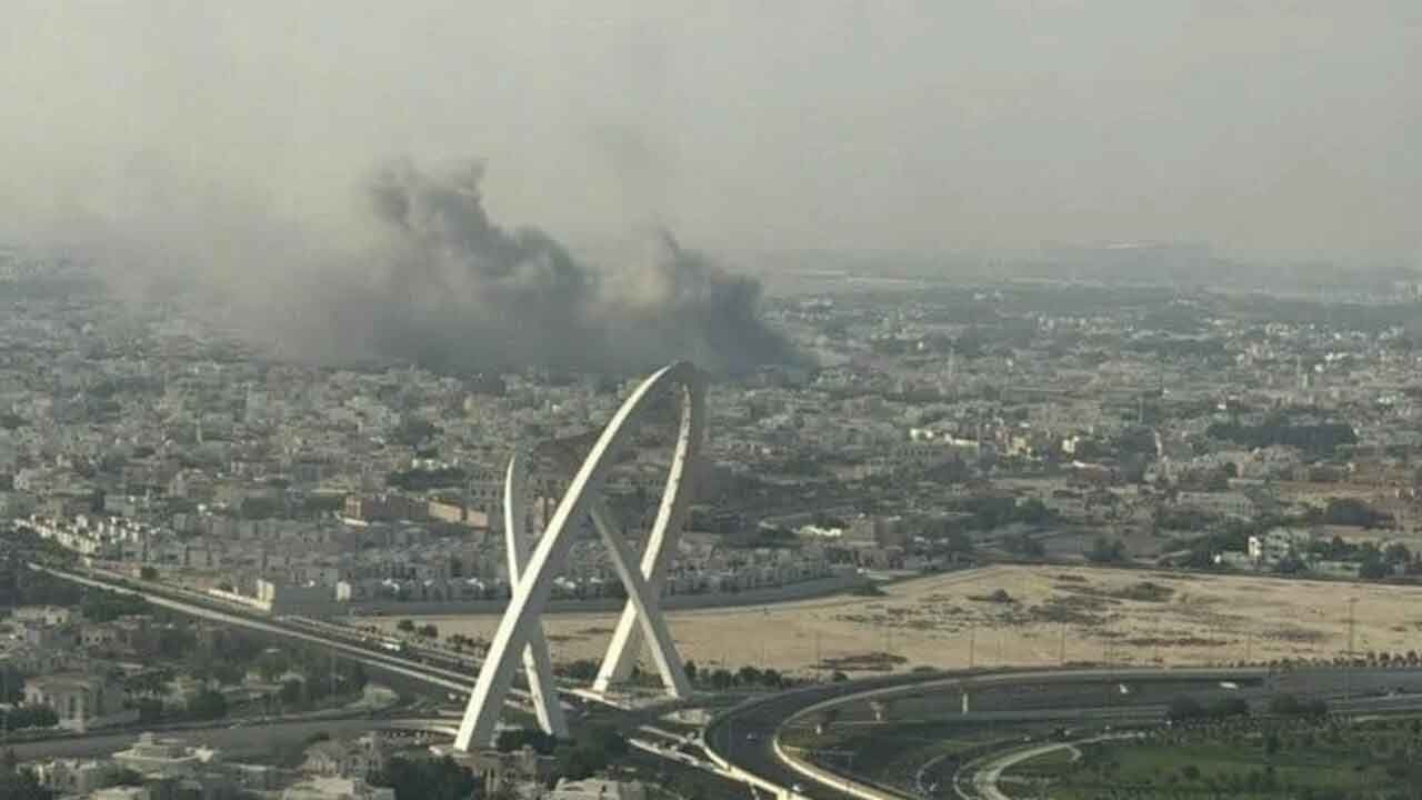 Katar'da patlamalar oluyor