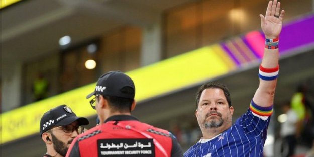 Katar'da sapkınlara yer yok! Hepsi dışarı...