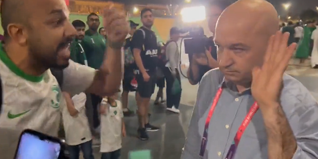 Katar'daki İsrailli muhabir neye uğradığını şaşırdı!