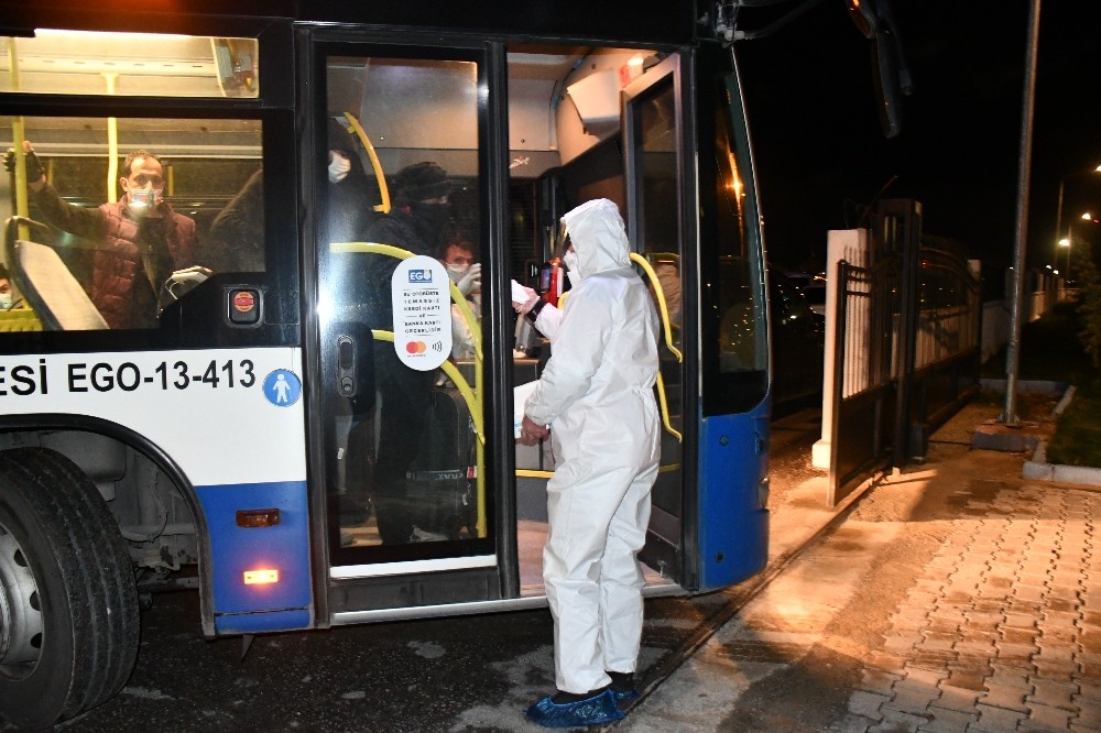 Katar’dan gelen 360 Türk vatandaşı Aksaray’da karantinaya alındı 