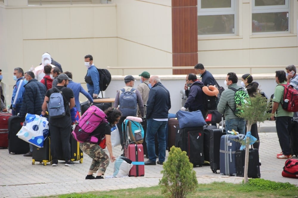 Katar’dan getirilen 166 kişi Kırıkkale’de karantinaya alındı 
