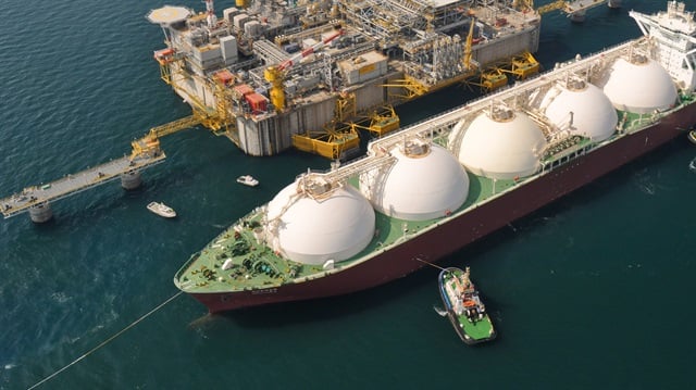 Katar'dan ses getirecek LNG planı!