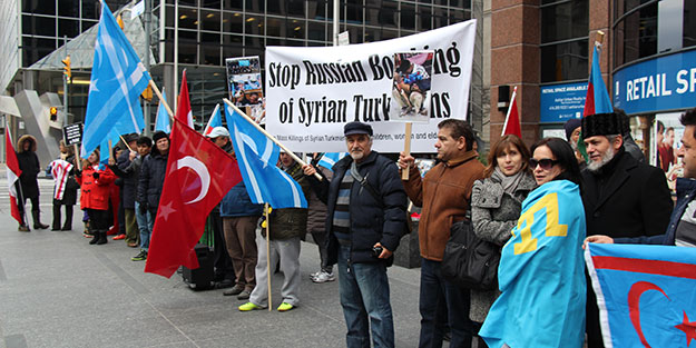 Katil Esed ve destekçisi Putin protesto edildi