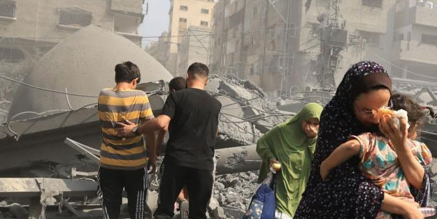 Katil İsrail arife gününde katliam yaptı