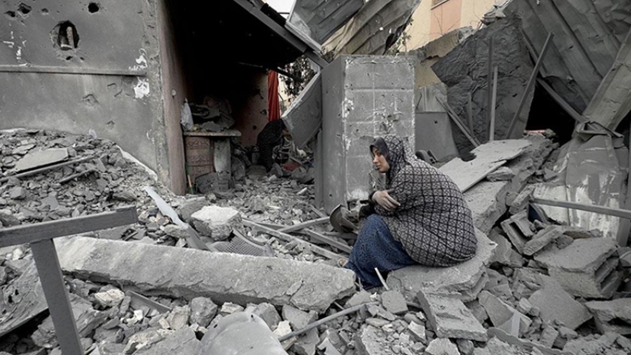 Katil İsrail yine dehşeti yaşattı! Gazze bayram günü de vuruldu! Orta Doğu'da bombardıman