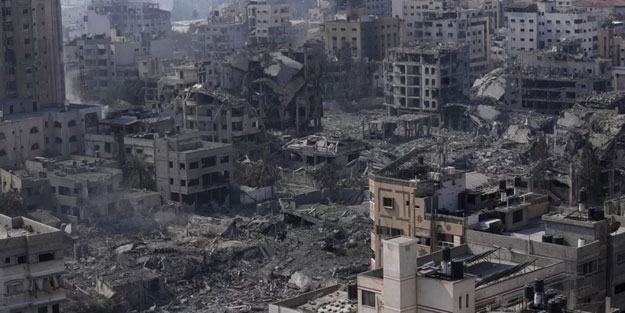 Katil İsrail, Gazze'de katliam yaptı! 43 Filistinli şehit oldu