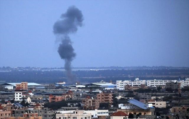 Katil İsrail, Gazze’yi vurmaya devam ediyor