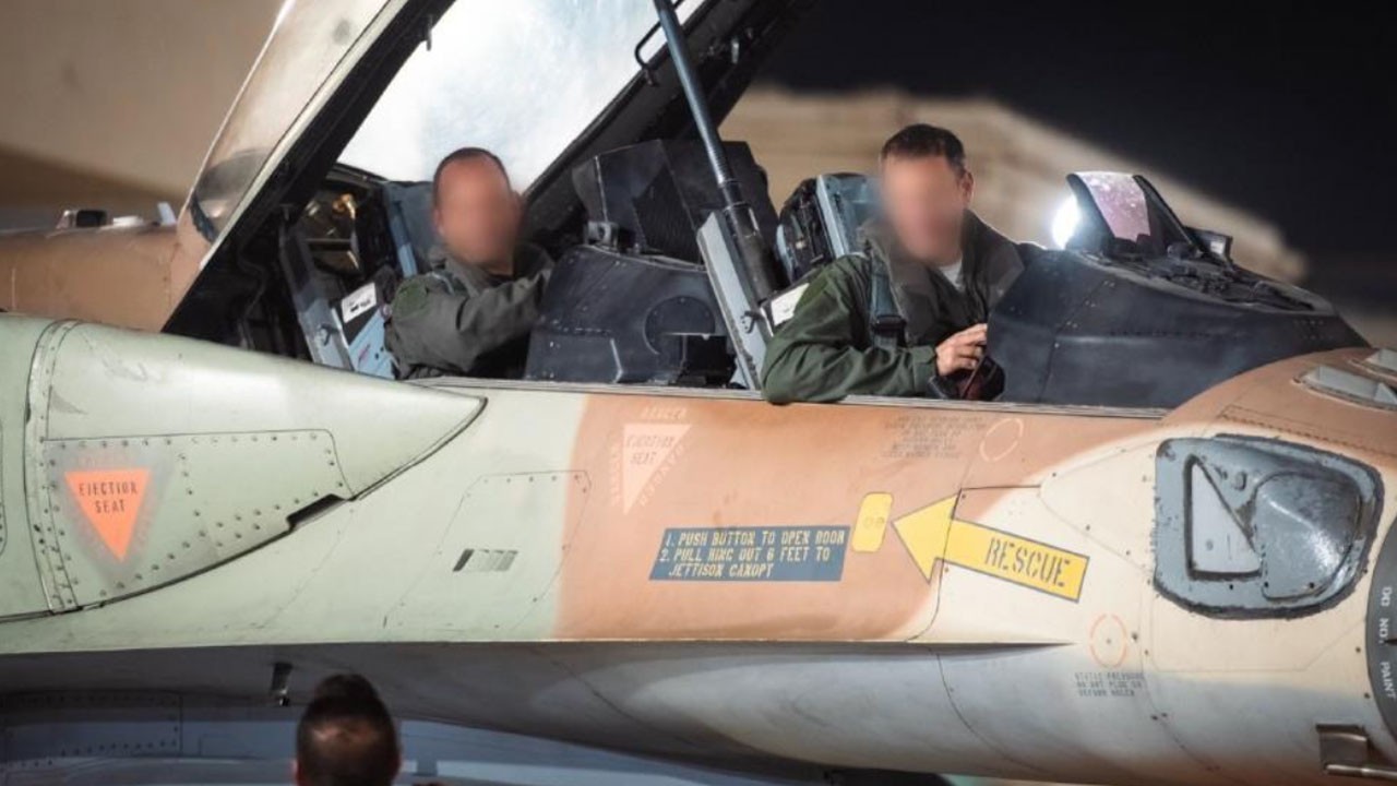 Katil İsrail, göstermelik İran saldırısının görüntülerini paylaştı