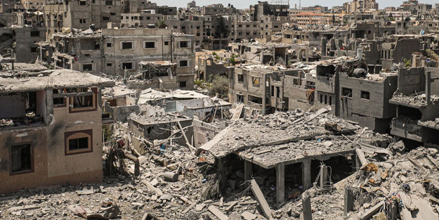 Katil İsrail katliam yaptı