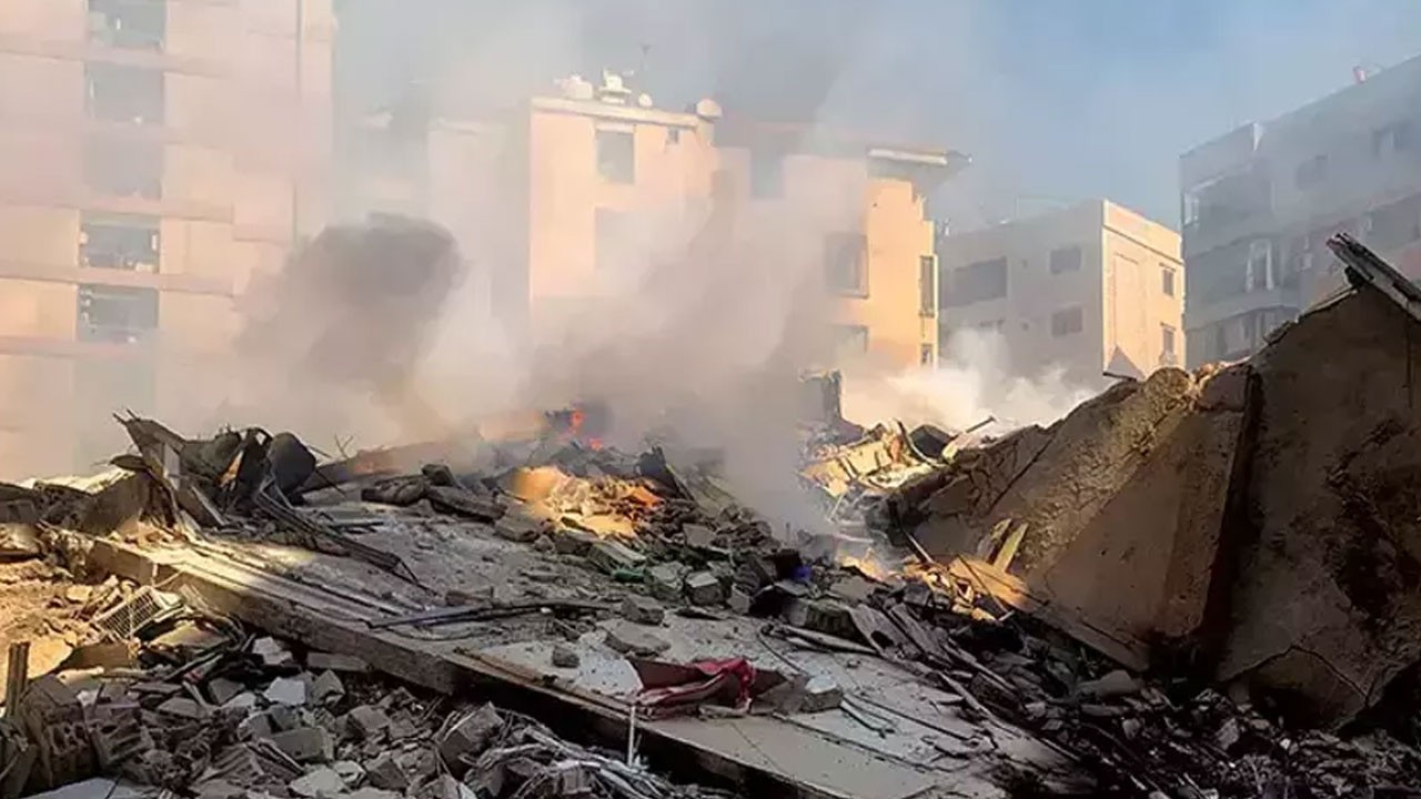 Katil İsrail kültürel mirasları yok etti