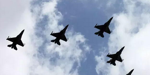 Katil İsrail mülteci kampına savaş uçakları ile saldırı düzenledi