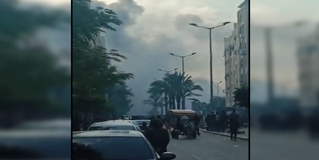 Katil İsrail sivil yerleşim yerlerini vuruyor! Panik dolu anlar kamerada