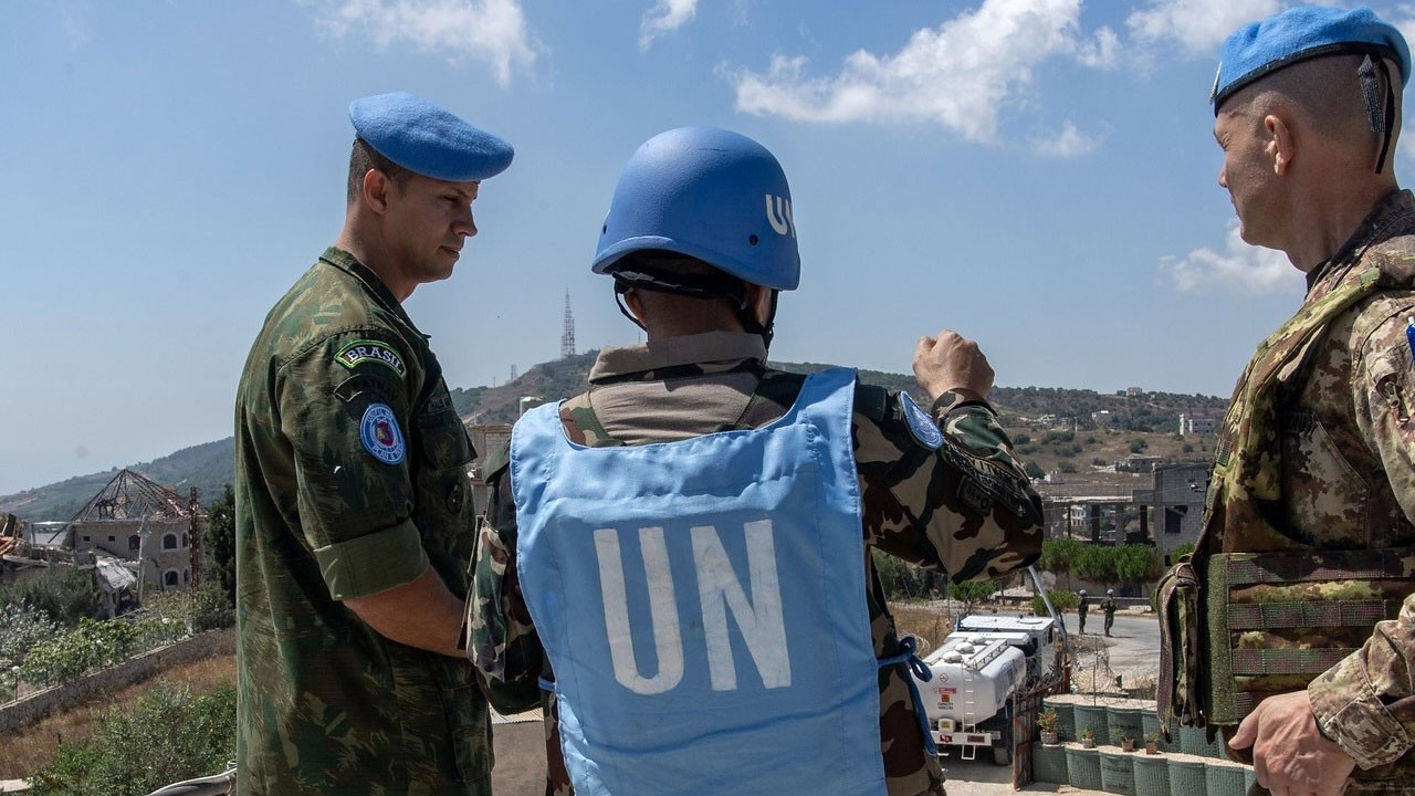 Katil İsrail UNIFIL gözlem noktasına ateş açtı