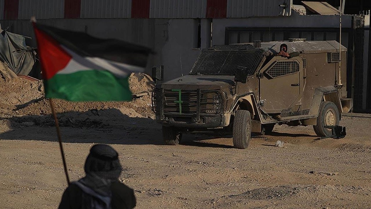 Katil İsrail'den Batı Şeria'ya 